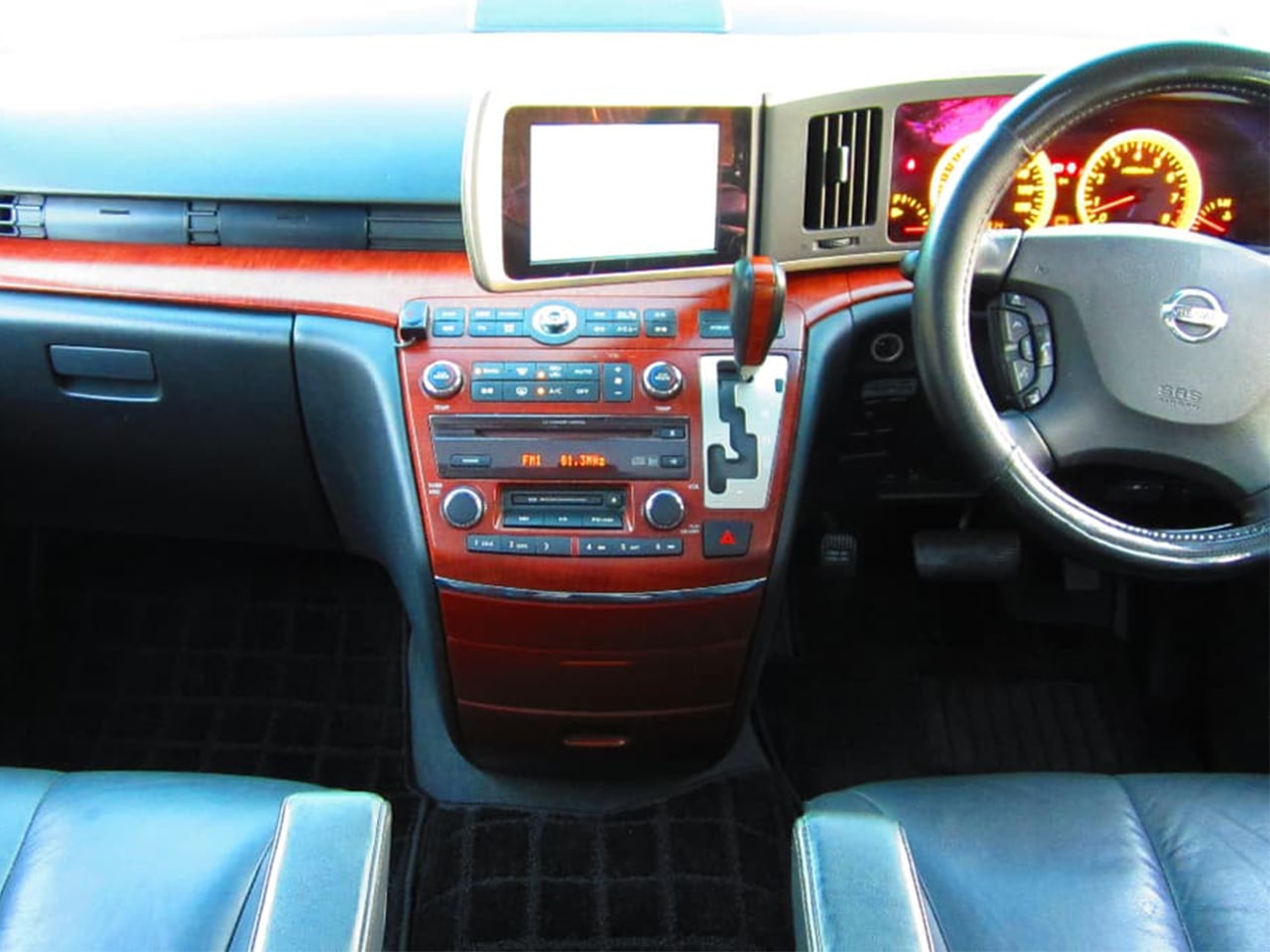 Nissan Elgrand Highway Star