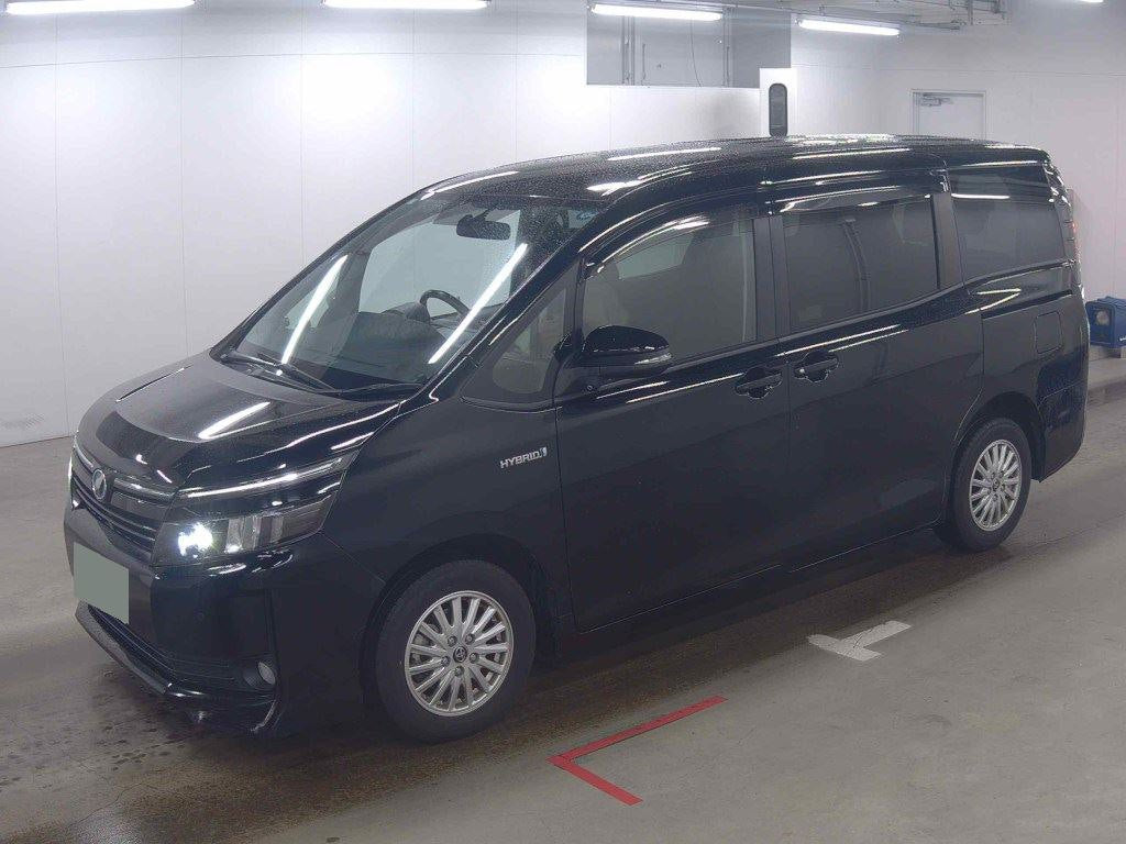 2015 Toyota Voxy Hybrid v