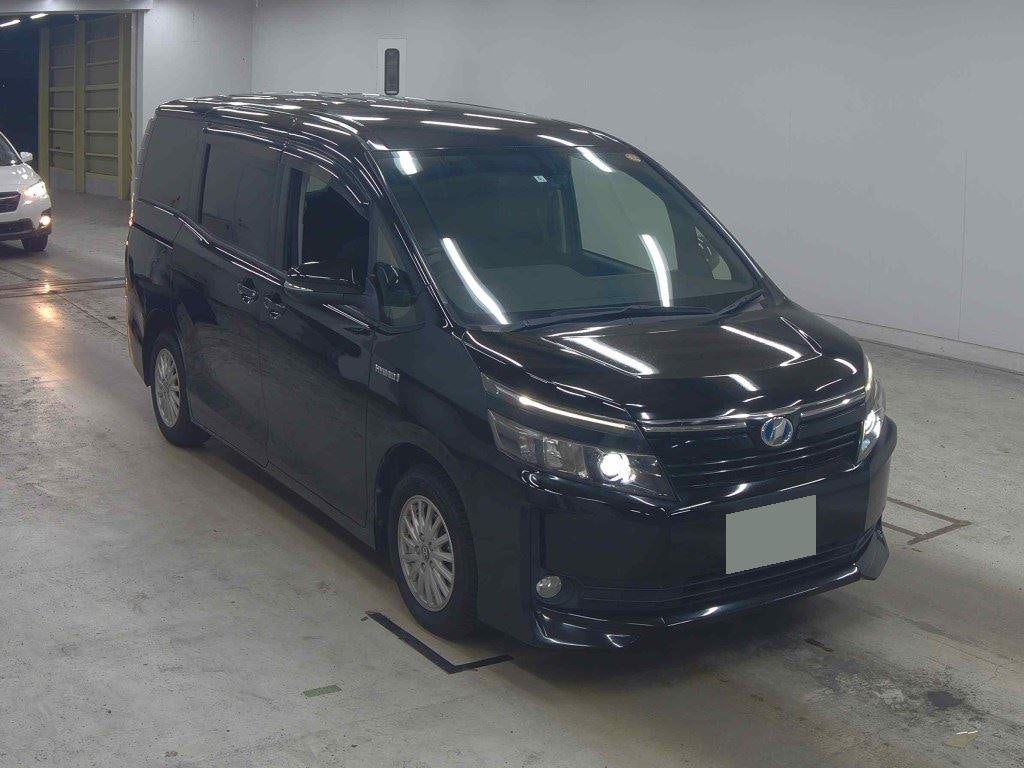 2015 Toyota Voxy Hybrid V
