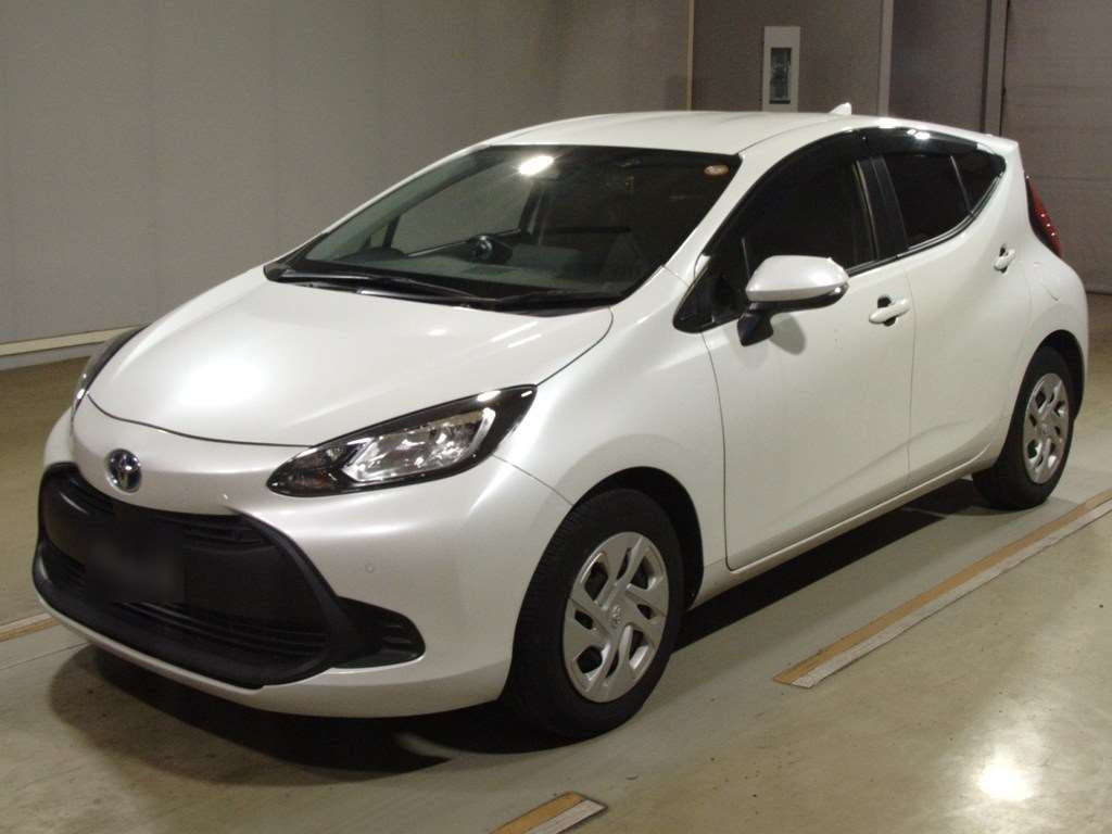 2021 Toyota Aqua X