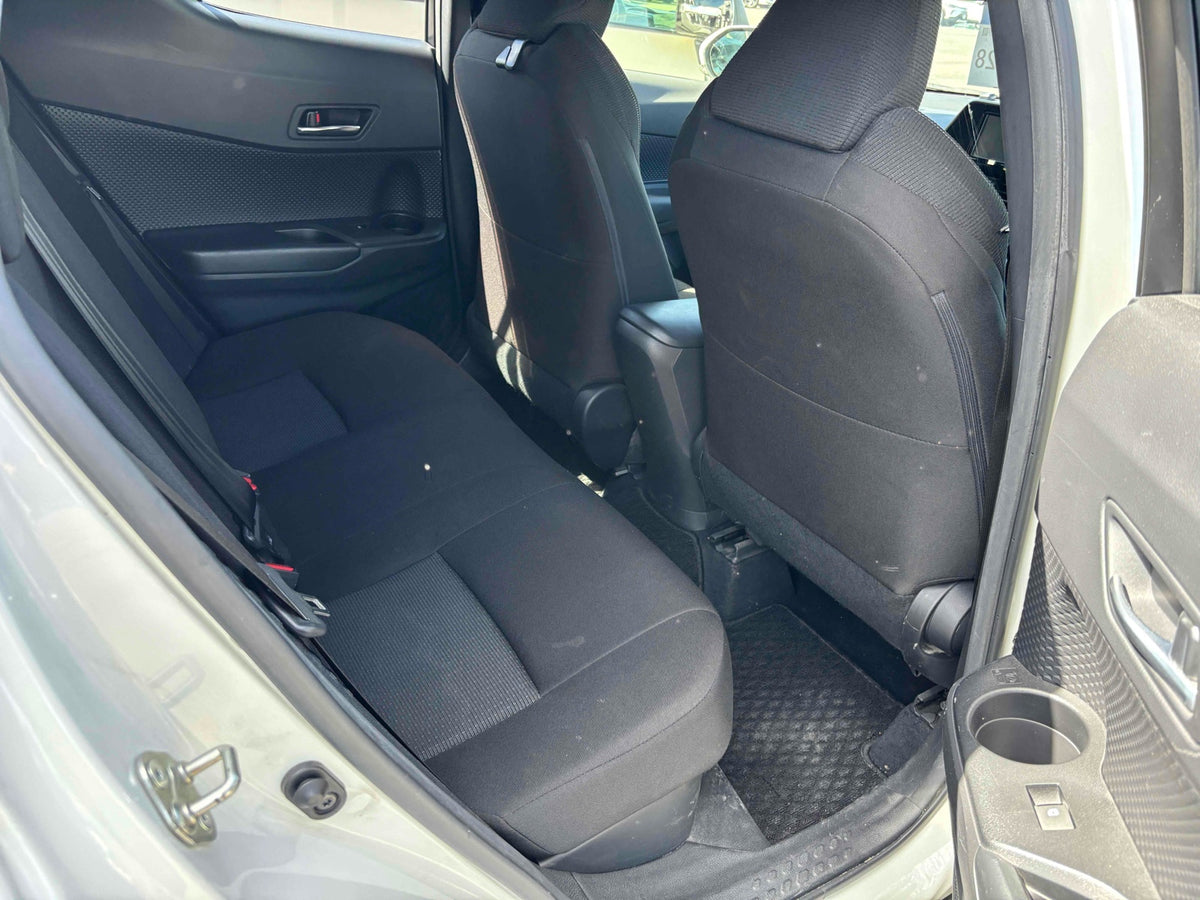 2019 Toyota C-HR S LED Package