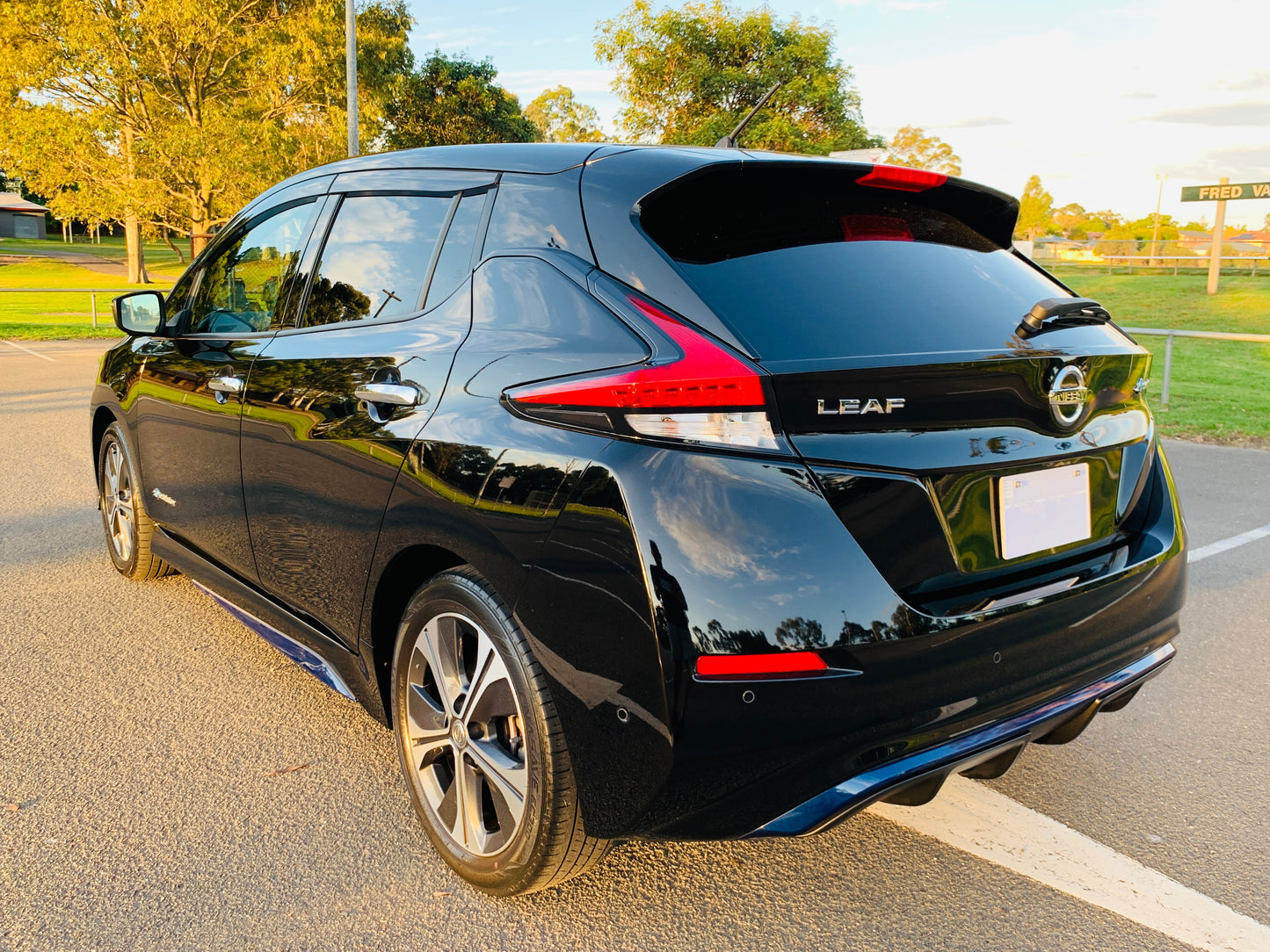 2018 Nissan Leaf ZE1 Electric – Infinity Motor Group