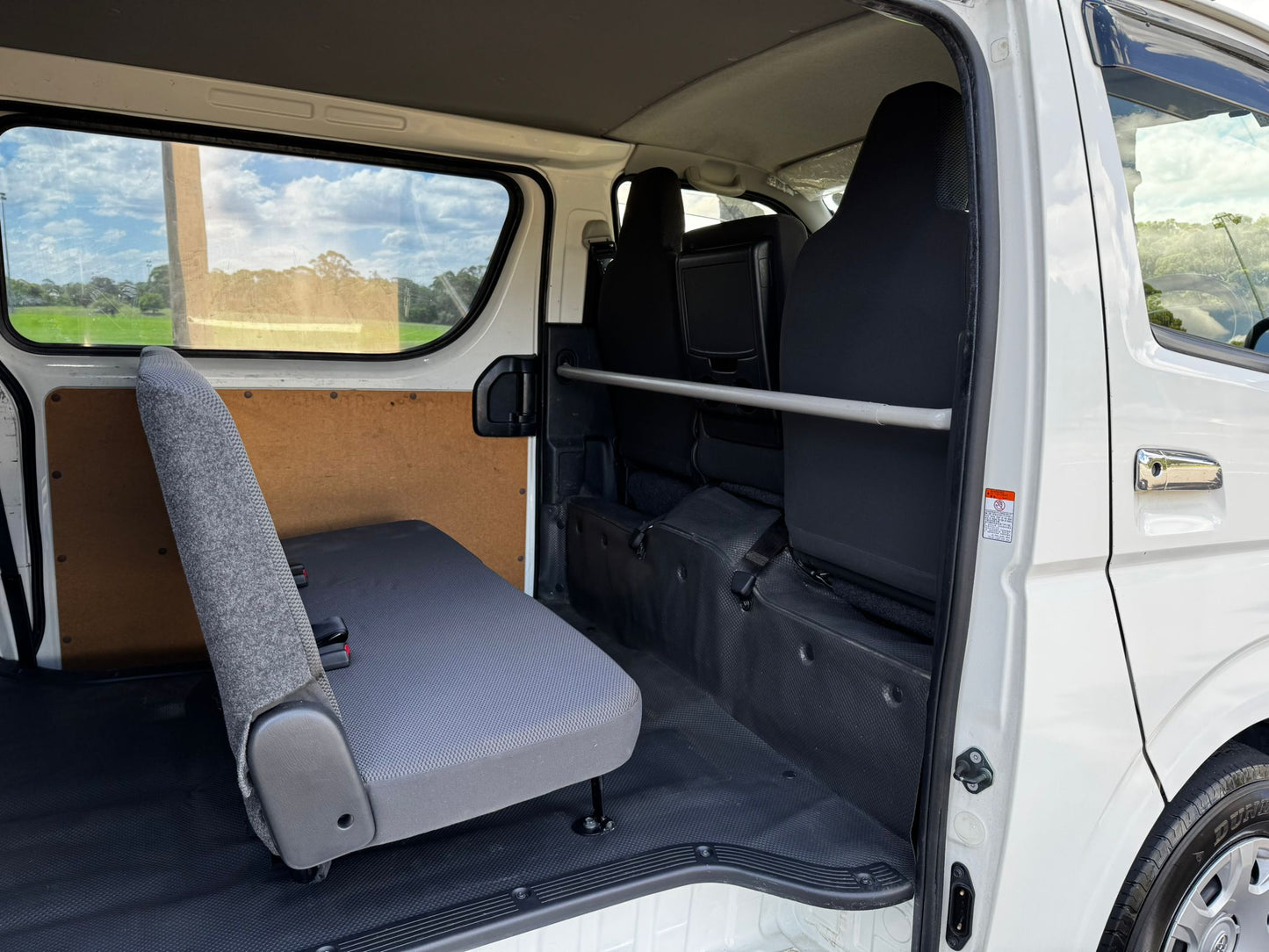 2016 Toyota Hiace GL Pack