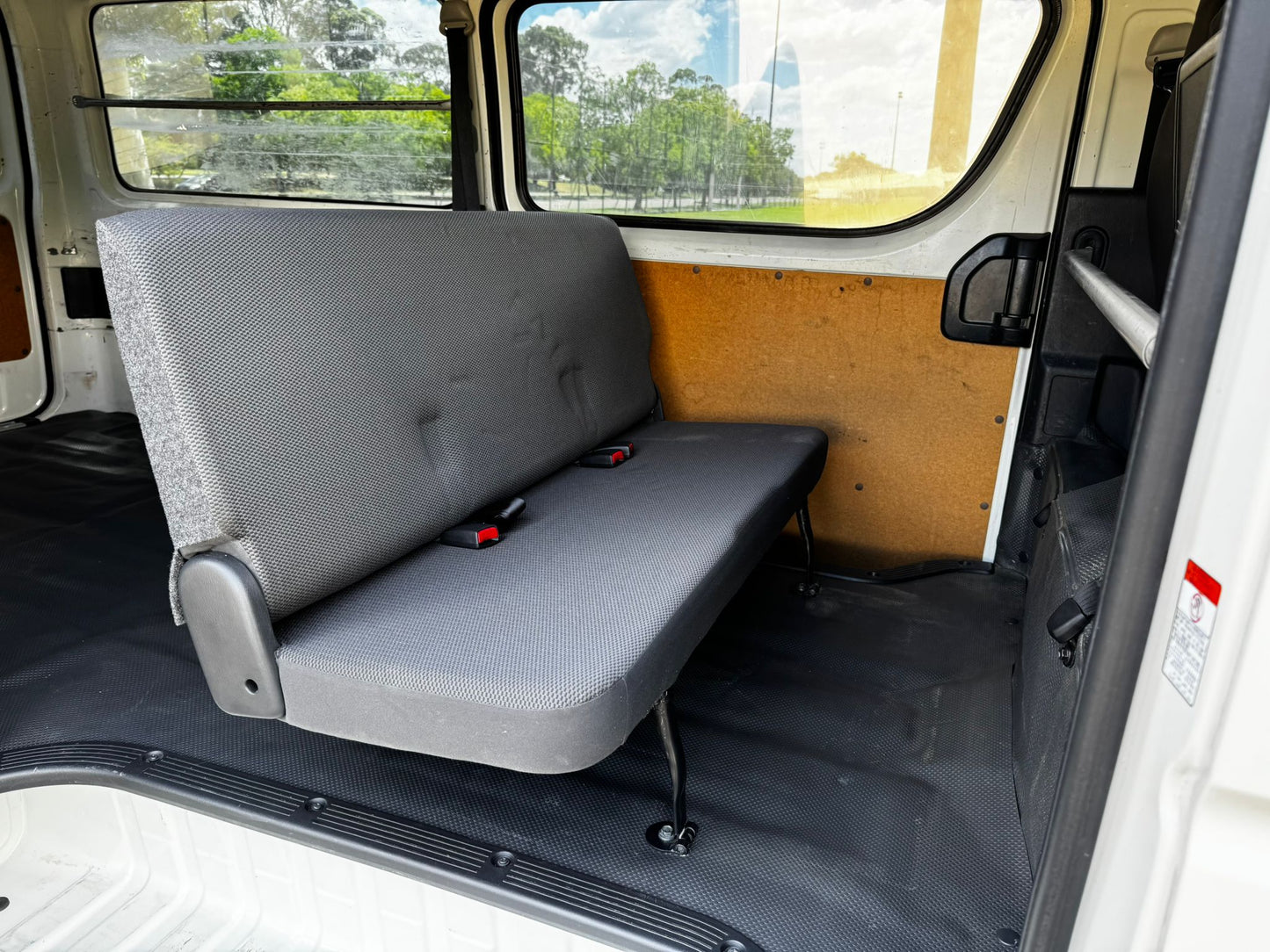 2016 Toyota Hiace GL Pack