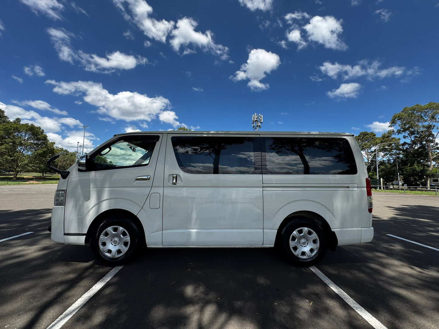 2016 Toyota Hiace GL Pack