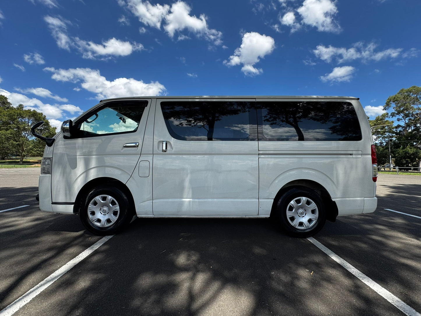 2016 Toyota Hiace GL Pack