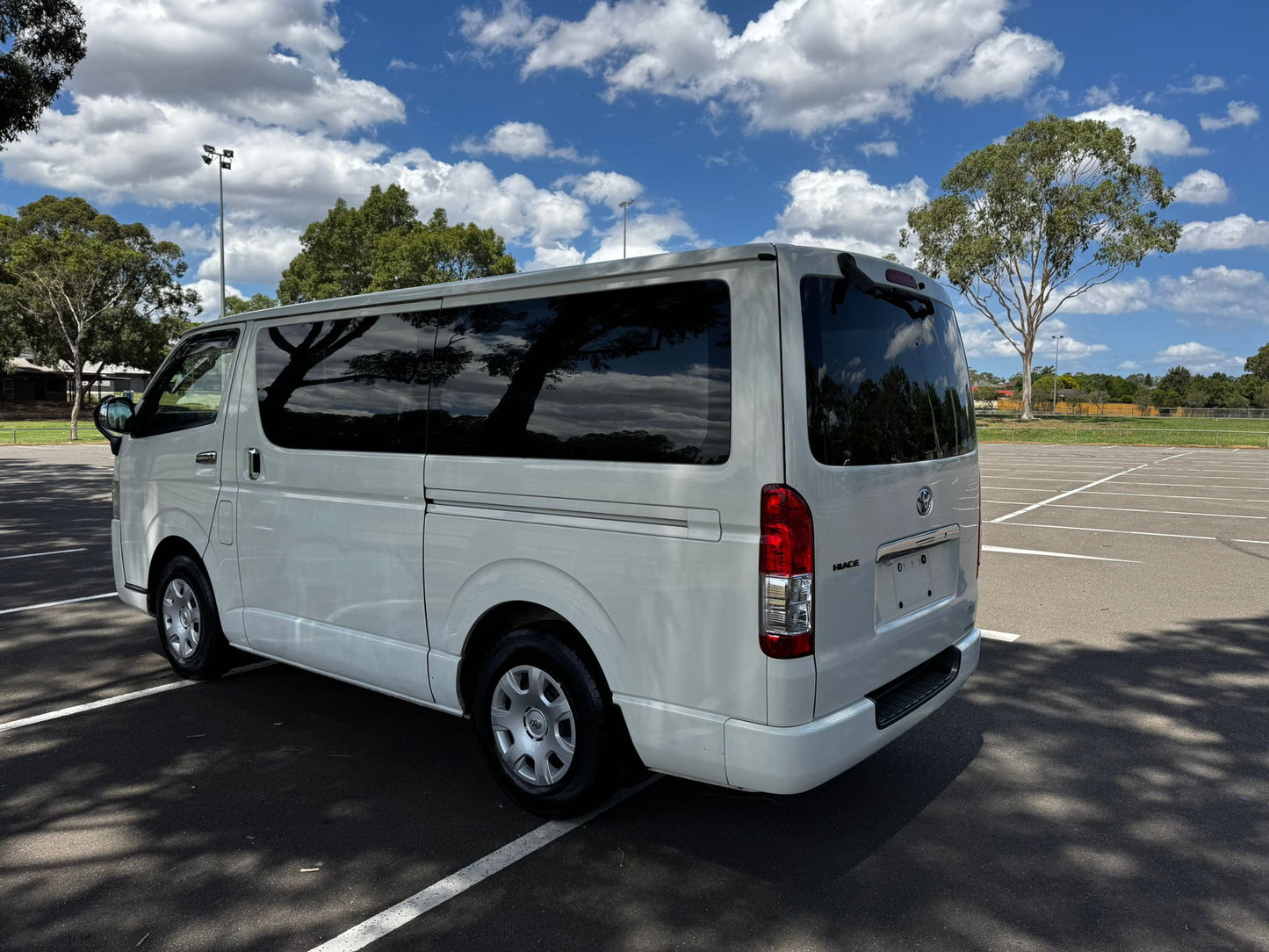2016 Toyota Hiace GL Pack