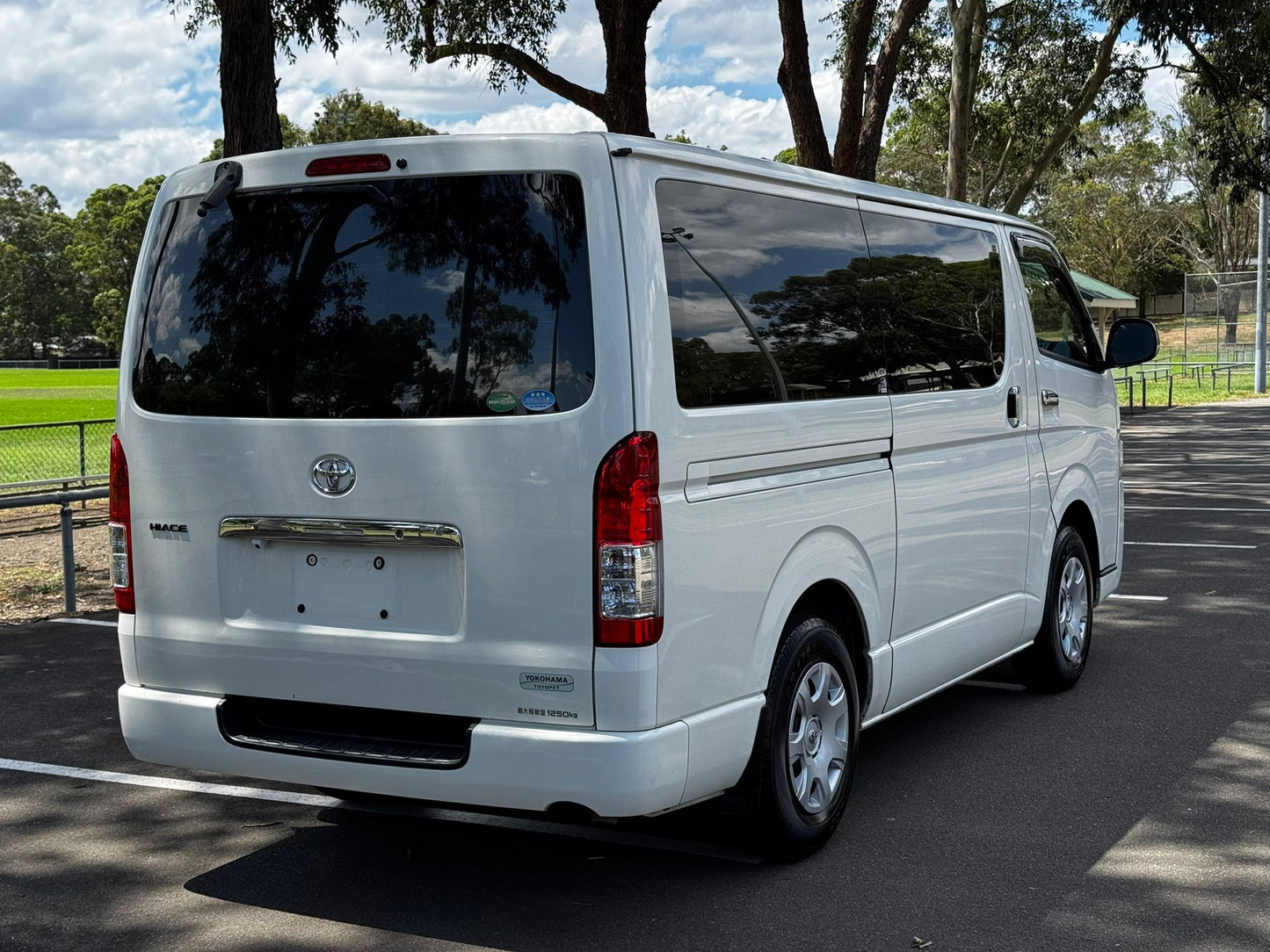2016 Toyota Hiace GL Pack