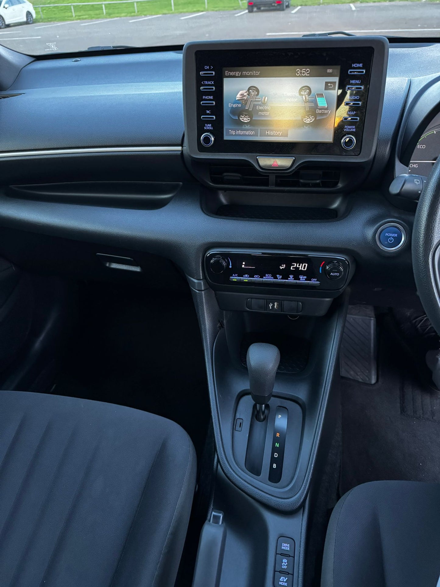 2021 Toyota Yaris Hybrid