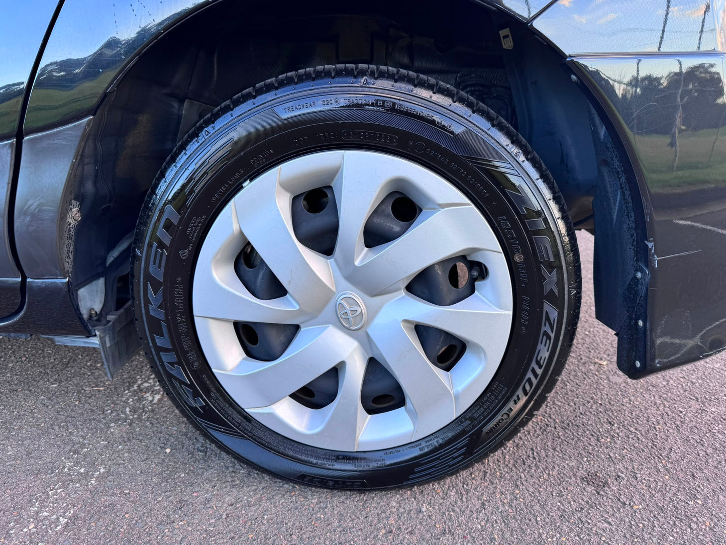 2015 Toyota Sienta Hybrid G Edition