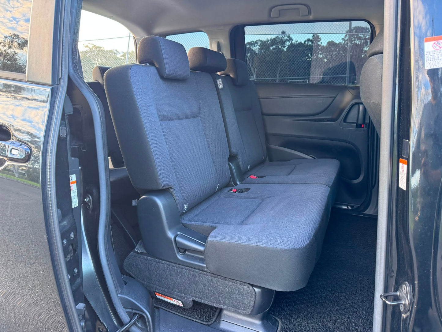 2015 Toyota Sienta Hybrid G Edition
