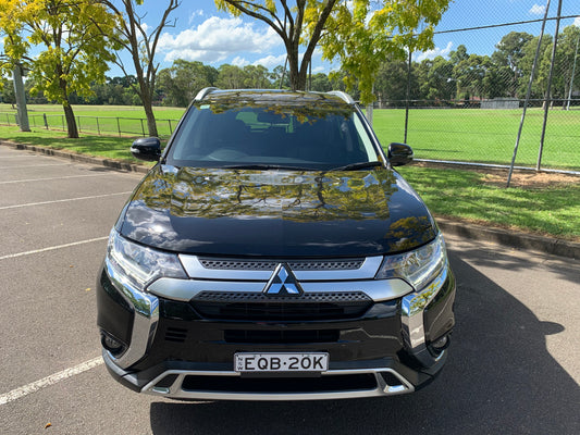 Mitsubishi Outlander LS - MY19