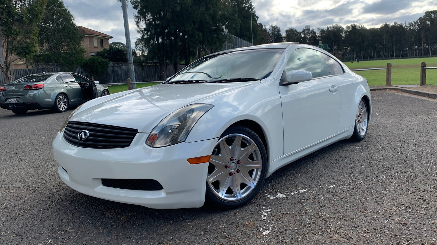 Nissan Skyline 350GT V35 Auto
