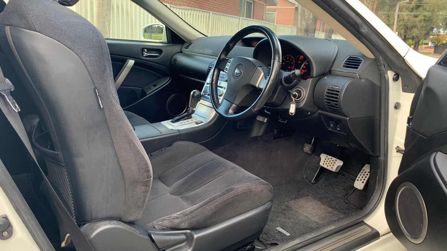 Nissan Skyline 350GT V35 Auto