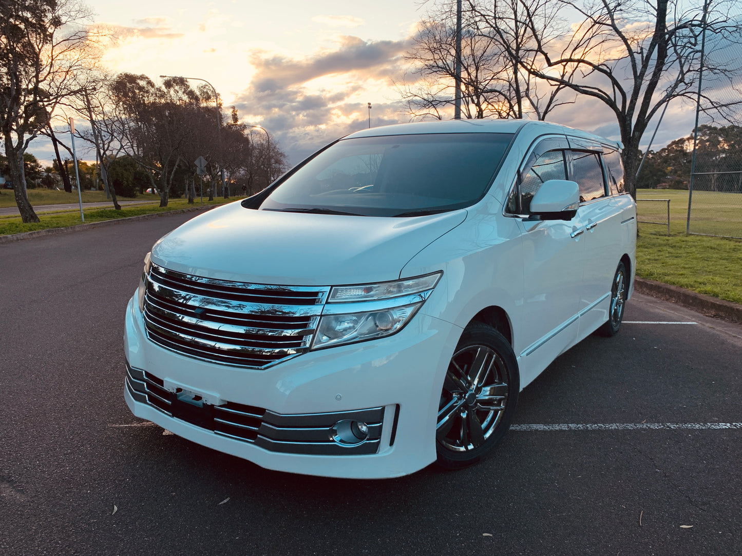 Nissan Elgrand Rider Edition E52