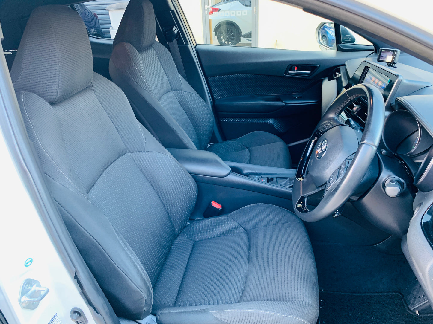 Toyota C-HR HV Model S (Modellista Japan Version)