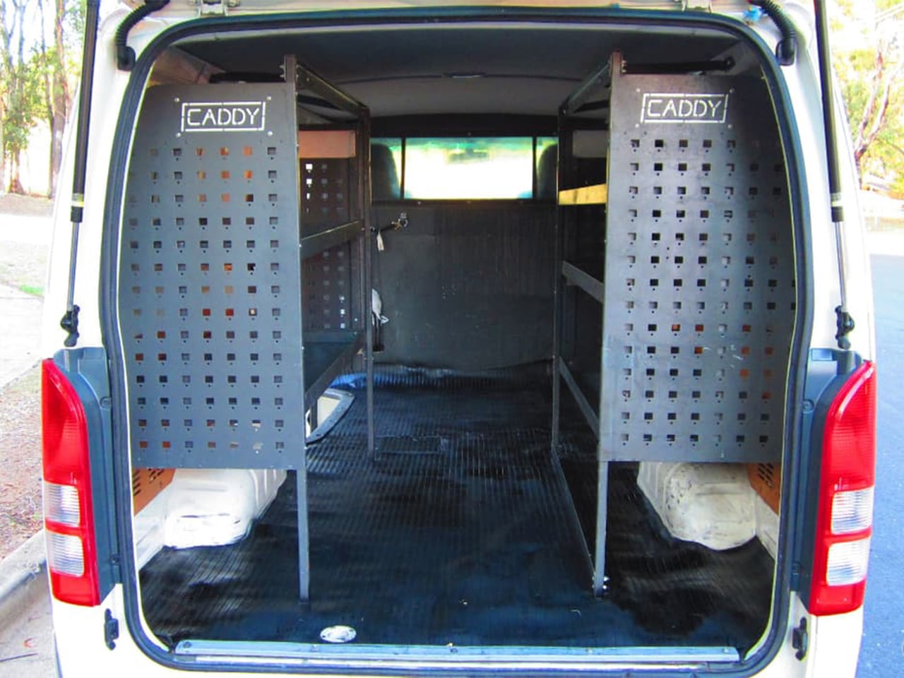 Toyota Hiace LWB MY07
